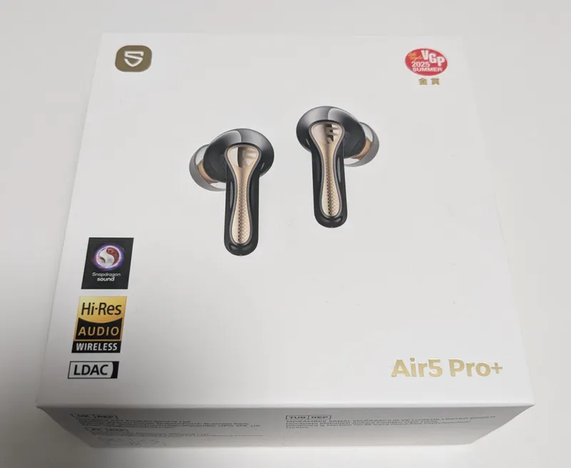SOUNDPEATS Air5 Pro+ 正直レビュー!高機能・高音質・高コスパだが、ケースからの取り出しに難あり